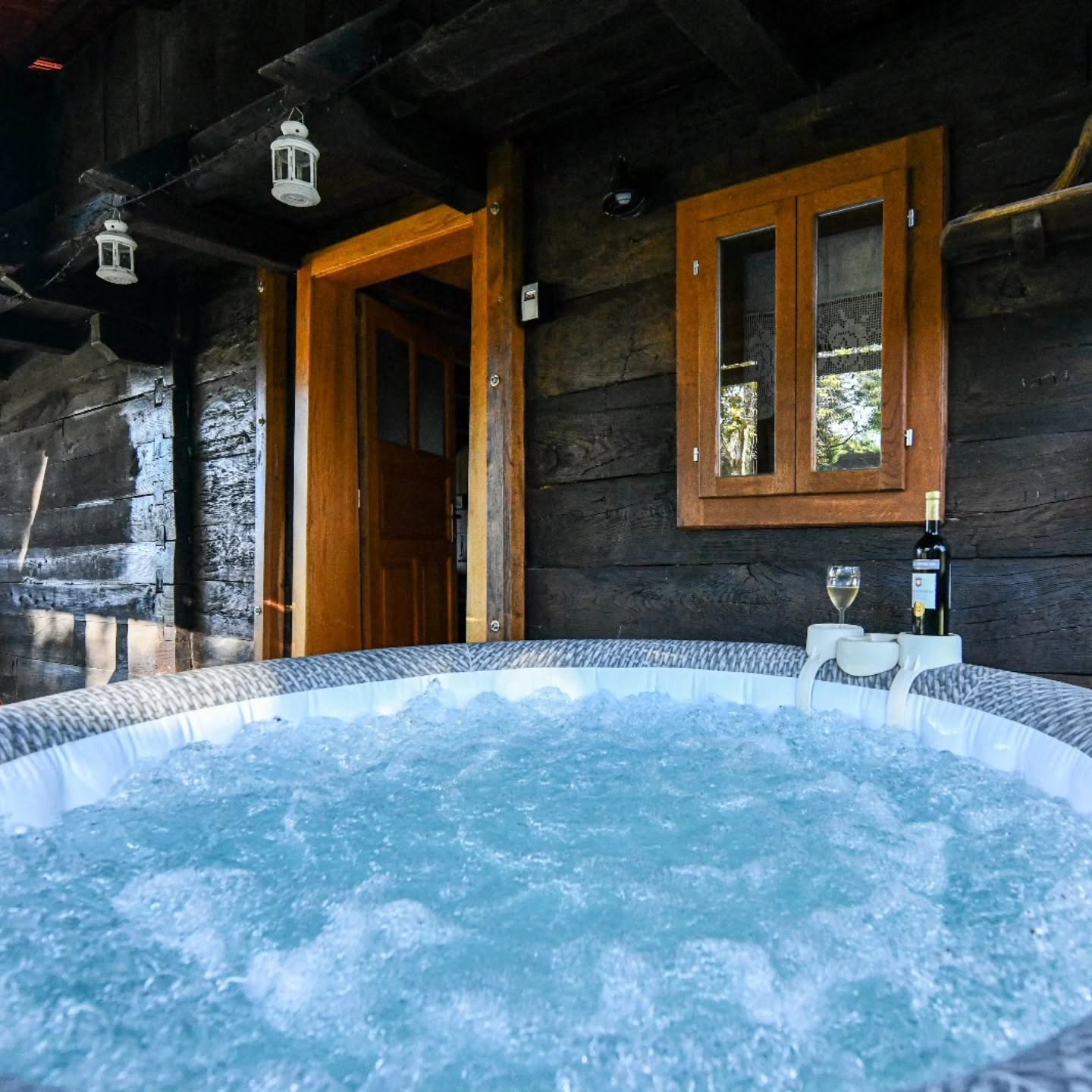 Jacuzzi